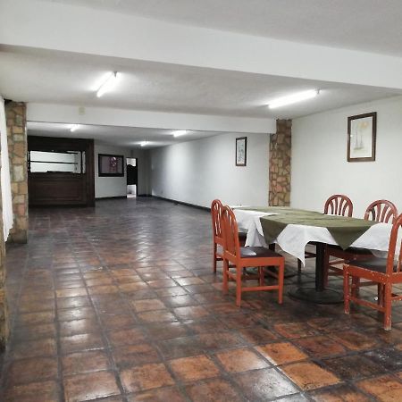 Oyo Hotel Casa Real מטהואלה מראה חיצוני תמונה