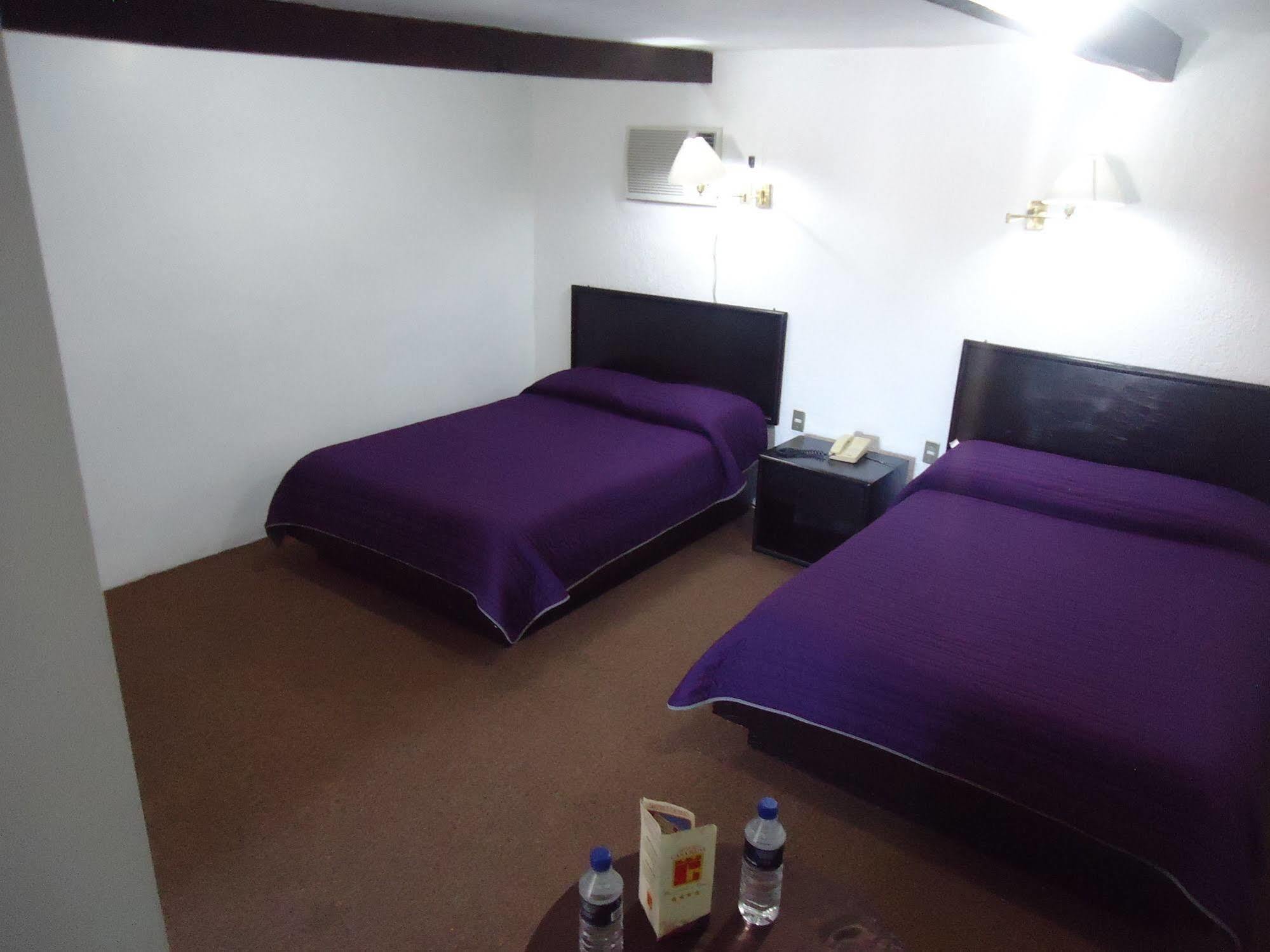 Oyo Hotel Casa Real מטהואלה מראה חיצוני תמונה