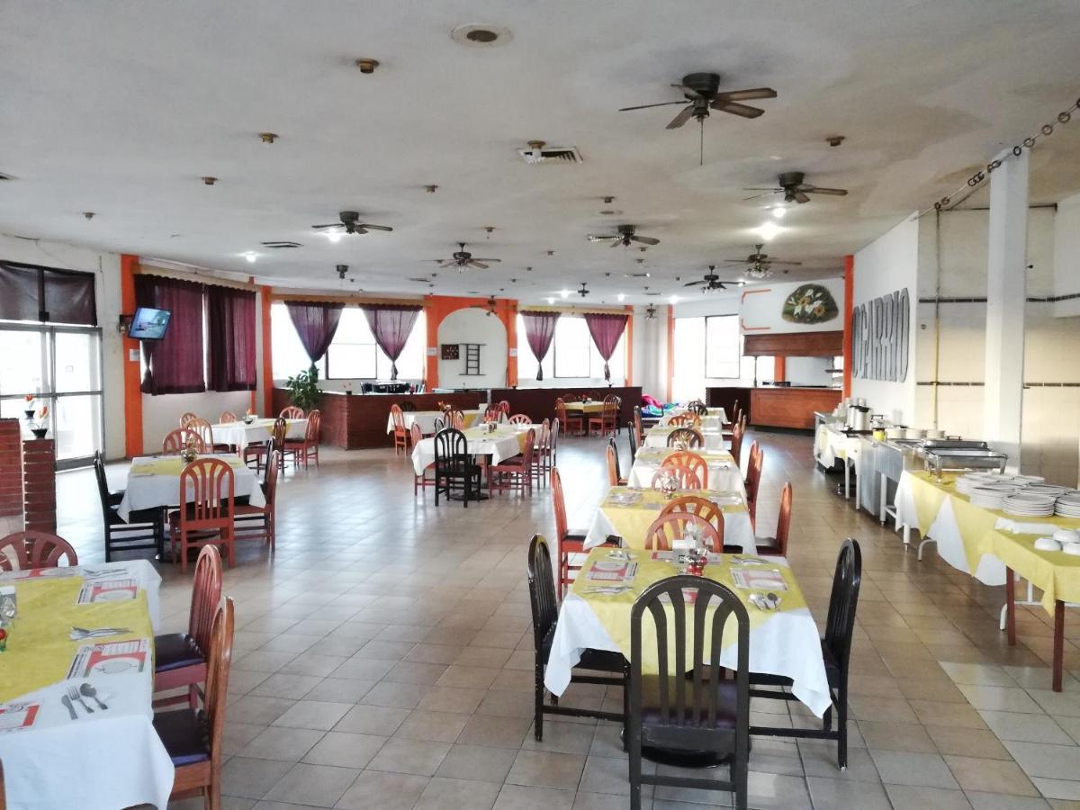 Oyo Hotel Casa Real מטהואלה מראה חיצוני תמונה
