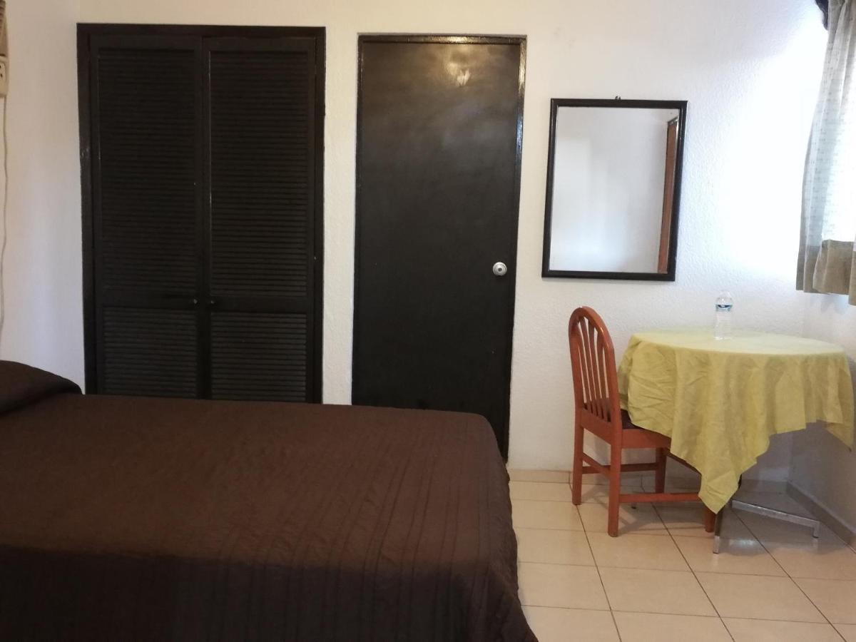 Oyo Hotel Casa Real מטהואלה מראה חיצוני תמונה