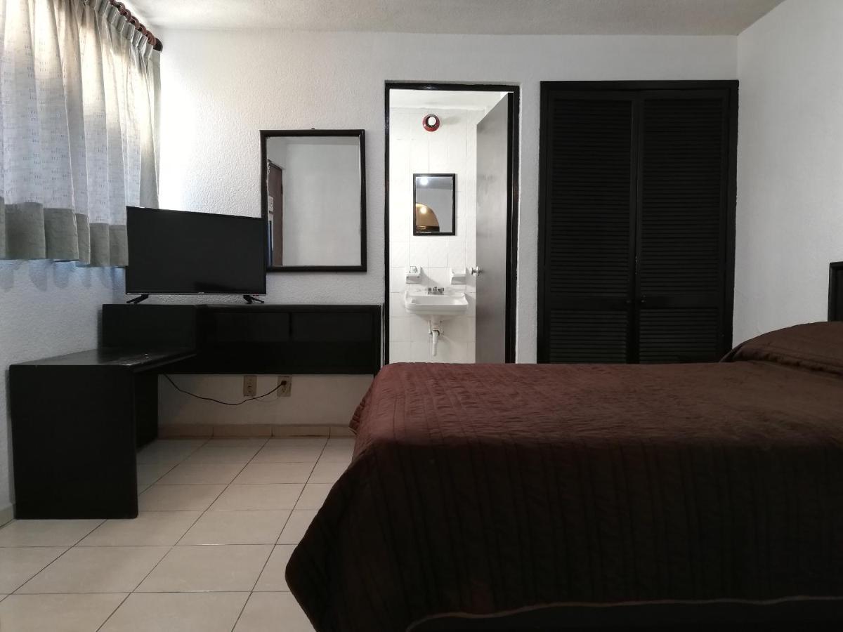 Oyo Hotel Casa Real מטהואלה מראה חיצוני תמונה